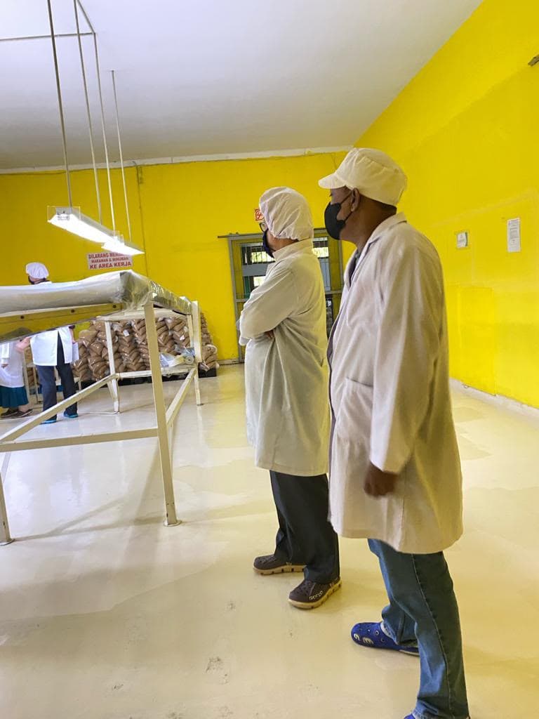Fasilitas dapur produksi Arjuna Bawang 06